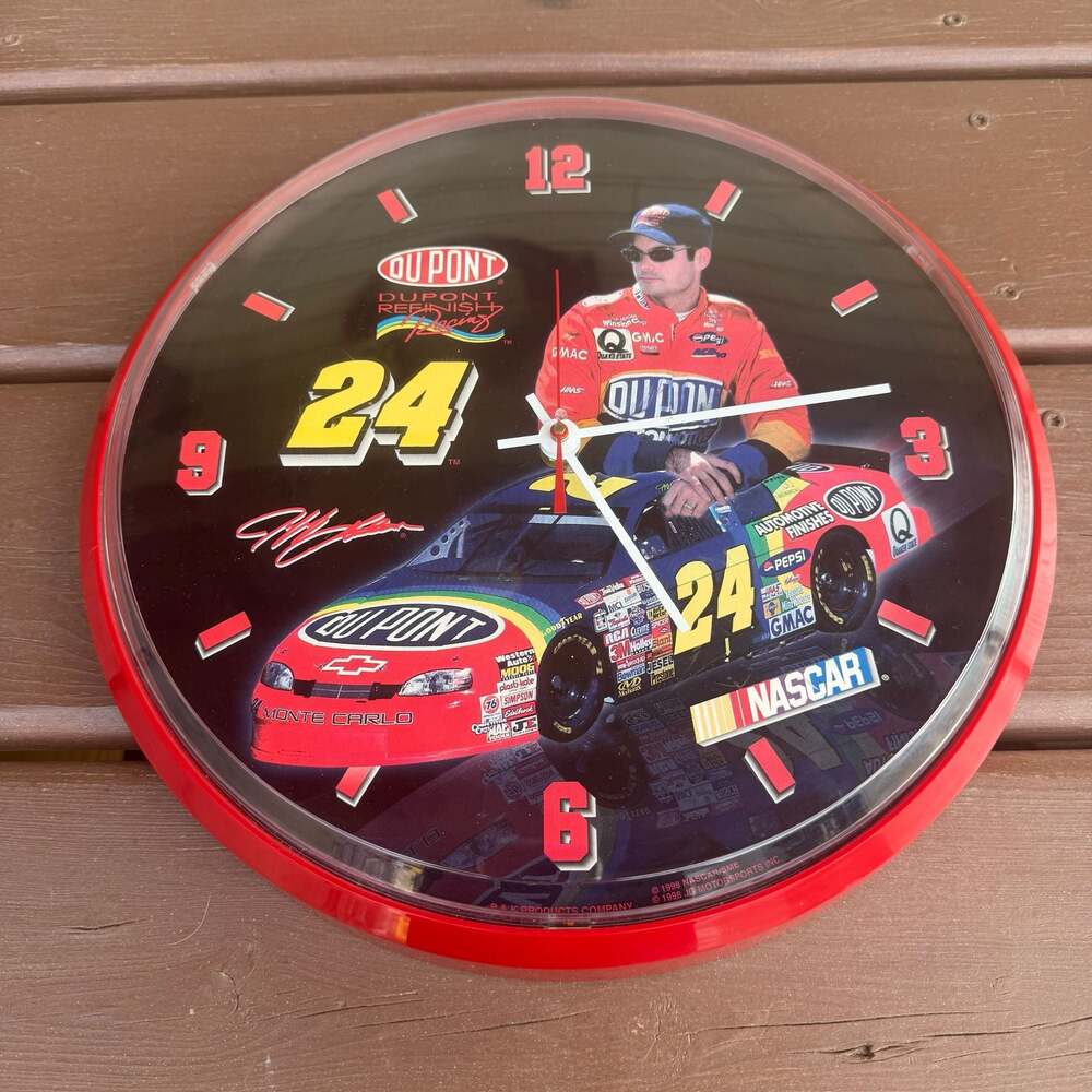 Vintage 1998 Jeff Gordon #24 DuPont NASCAR Quartz Wall Clock P&K Made in USA